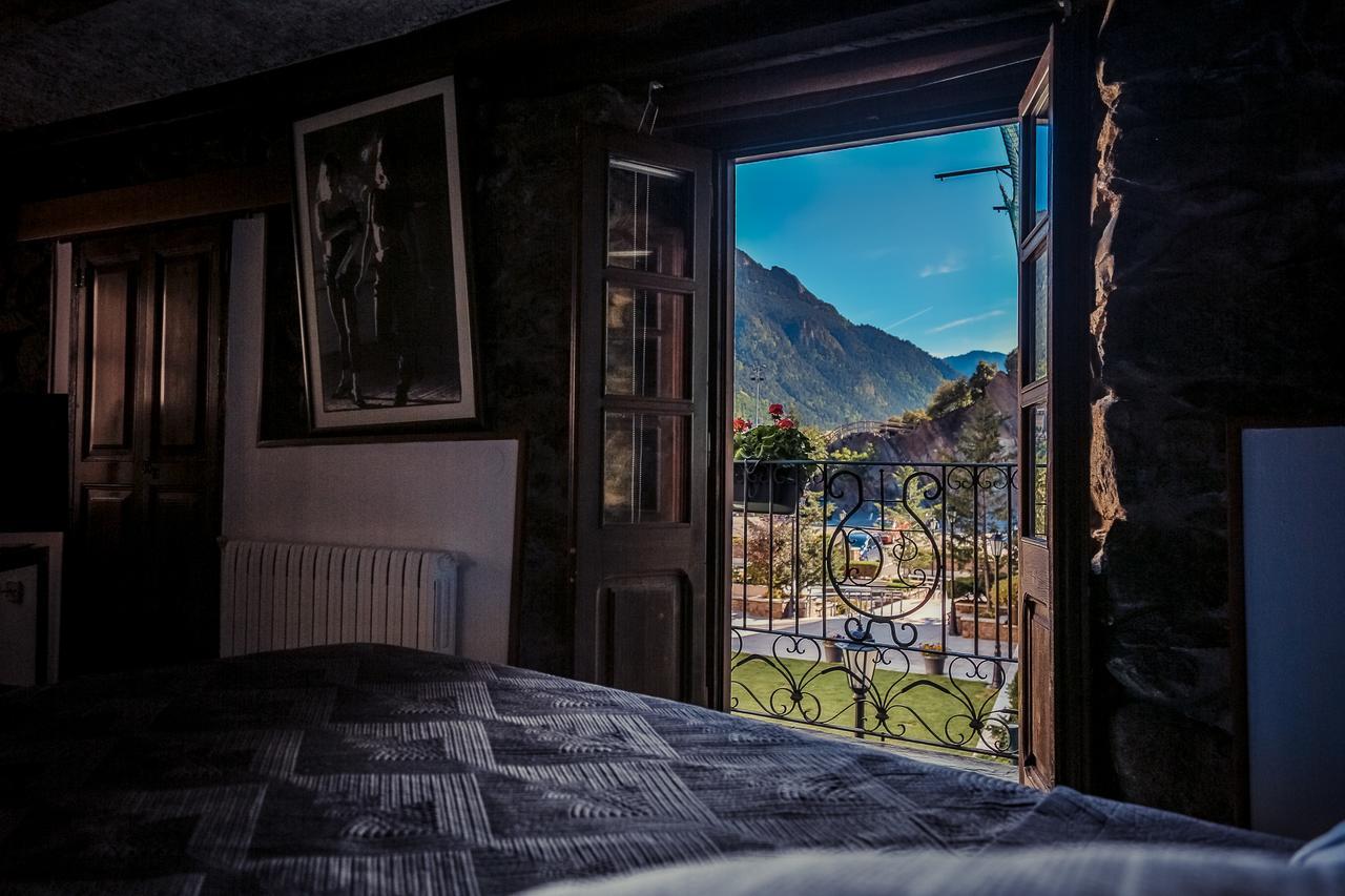 Hostal Cisco De Sans Andorra-a-Velha Exterior foto